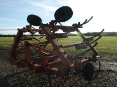 Kverneland 5 metre Hydraulic Folding Srung Tine Harrow. Location Market Drayton, Shropshire