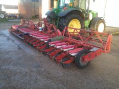 Kverneland Accord 18 Row Beet Drill - Location - Fakenham, Norfolk
