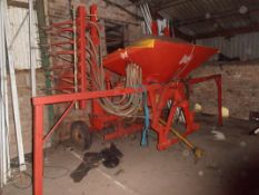 Lely Combi Pneumatic 6m piggyback air drill, hybridised to drill cover crops onto raised beds.