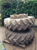 Rear dual wheels 18.4 R 38s with clamps