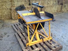 McConnel PTO saw bench, Year 1982