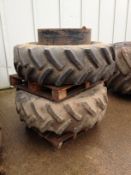 Stocks Dual wheels 16.9 R30 fronts, 460/85 R42 rears with clamps