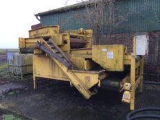 Peal Potato Clod Bouncer