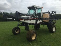 Chavtrac Spra Coupe Sprayer, 1900 hours. Location: Reading, Berkshire. No VAT.