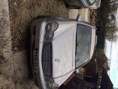 Mercedes 220 for Spares and Repairs
