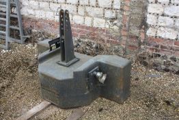 Fendt 1800kg front weight block