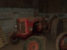 1958 David Brown 900 2wd Tractor. NO VAT.