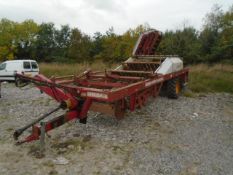 Reekie swede harvester