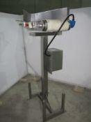 Short Conveyor with Variable Speed, Belt Width 30cm (12