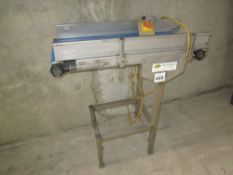 Short Conveyor, belt width 30cm (15