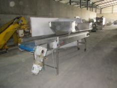 Peter Cox shallow flighted conveyor with small loading hopper