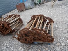 Qty of heavy duty 90cm (3') wide chain conveyor