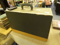 Singer Sewing Machine in Case