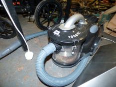 Logik 1600 Watt Vacuum Cleaner