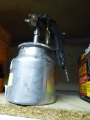 *Silverline Spray Gun - Suction Fed 750ml