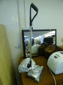 G-Tec Vacuum with Attachments