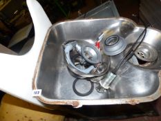 Stainless Steel under Slung Sink with Waste