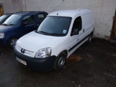Peugeot Partner Van Registration YL08 EXK Mileage 76'025