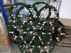 2 Illuminated Christmas Decorations