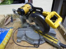 *Dewalt DW708-GB Cross Cut Saw