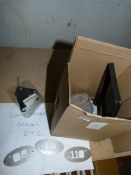 Quantity of Land Rover Badges