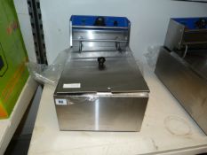 *Stainless Steel Single Basket Electric Fryer Model EF81L Ref 203