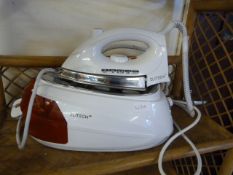 Elitech Steam Iron