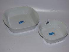 *2 Fine Porcelain Graduated Serving Dishes