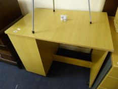 Vivitar Telescope on Stand