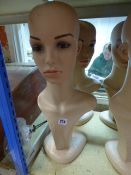 2 Mannequin Heads