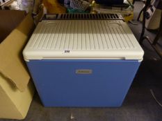 Dometic 240/12v DC Portable Refrigerator