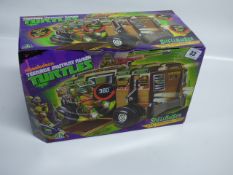 *Nickelodeon Teenage Mutant Ninja Turtle Shellraiser