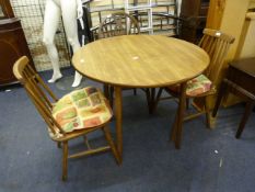 Circular Dining Room Table with 3 Chairs