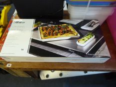 *Hostess Warming Plate