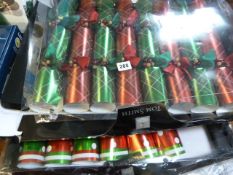 *Tom Smith 8 Crackers