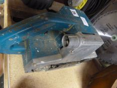 Pair of Kneeling Pads - Extension Lead - Part Socket Set & Makita Sander