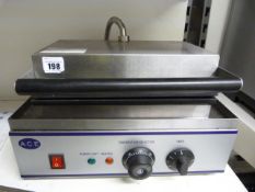 *Sandwich Toaster Ref: 115