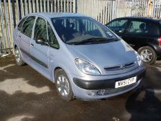 Citroen Xsara Picasso SX HDI Registration: NV51 CYP