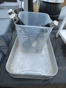 5 Aluminium Roasting Tins & Kitchen Tools etc