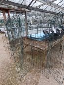 Metal Green Finish Display Trellis