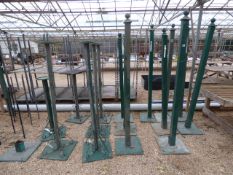 22 x 3 x 3 Posts with Metal Feet