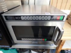 Sharp R1900M Commercial Microwave Oven