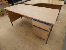 Single Pedestal Desk in Beech