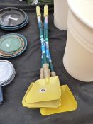4 Garden Shovels