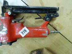 Clarke Air Pneumatic Staple Gun