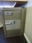 Stratford Safe with Key