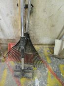 Snow Shovel - Leaf Rake & Car Washing Brush