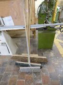 4 Large Sweeping Brushes