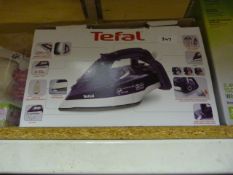 *Tefal Ultimate Steam Iron