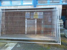 *20 Pieces of Heras Style Fencing Complete with Blocks